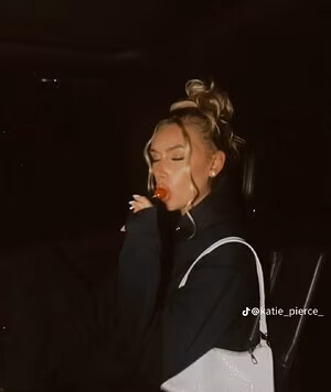 Katie Pierce's pic #2342274