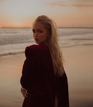 Julia Tychoniewicz's pic #2239307