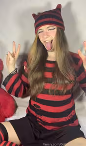 GothMommyJess's pic #fy_748324775054553092_4