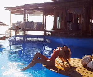 Amanda Chrishell's pic #206257