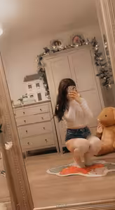 awwarabella's pic #of_1590346466_3