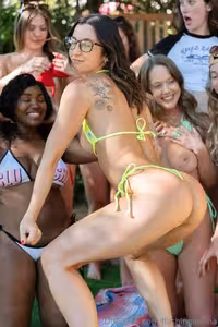 flashingemma's pic #of_1166881957_1