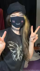 GothMommyJess's pic #fy_743666001215758336_4