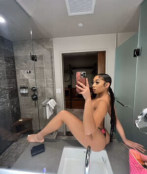 Bubble Booty's pic #750687