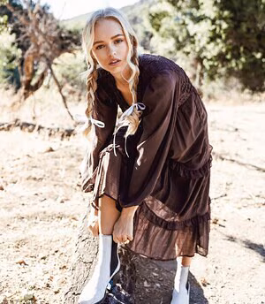 Julia Tychoniewicz's pic #2239305