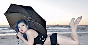 Leva Bates's pic #2665672