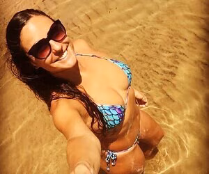 Marcia Magalhaes's pic #2977766