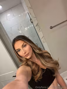 skylar_blue's pic #of_948989509_0