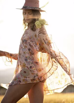 Shantel VanSanten's pic #4191634