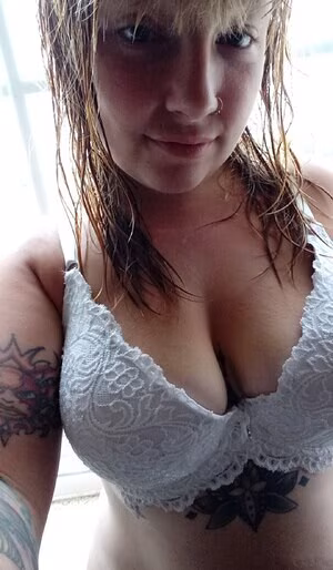 Corinasbooty's pic #1035986