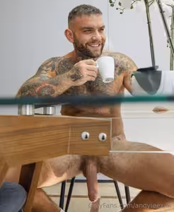 andyleexxx's pic #of_1225744361_0