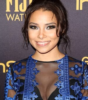 Jessica Parker Kennedy's pic #2150590