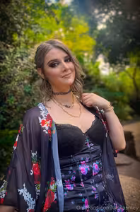 alsoashley's pic #of_1939371878_13